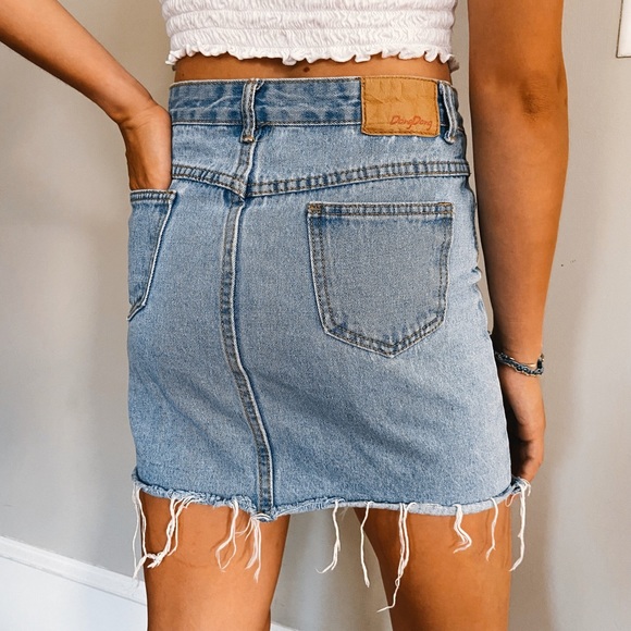 Jean Skirt - Picture 2 of 3